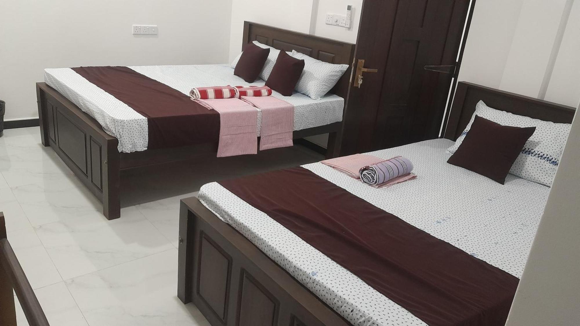 Theepan'S Home Nilaveli Ngoại thất bức ảnh