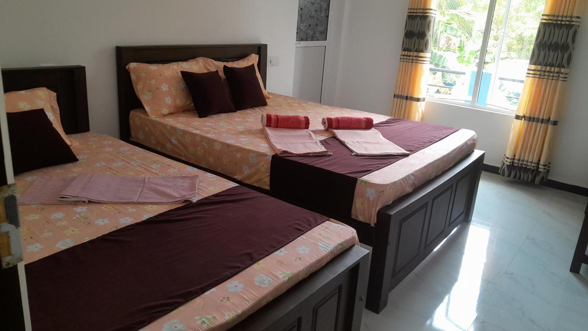 Theepan'S Home Nilaveli Ngoại thất bức ảnh