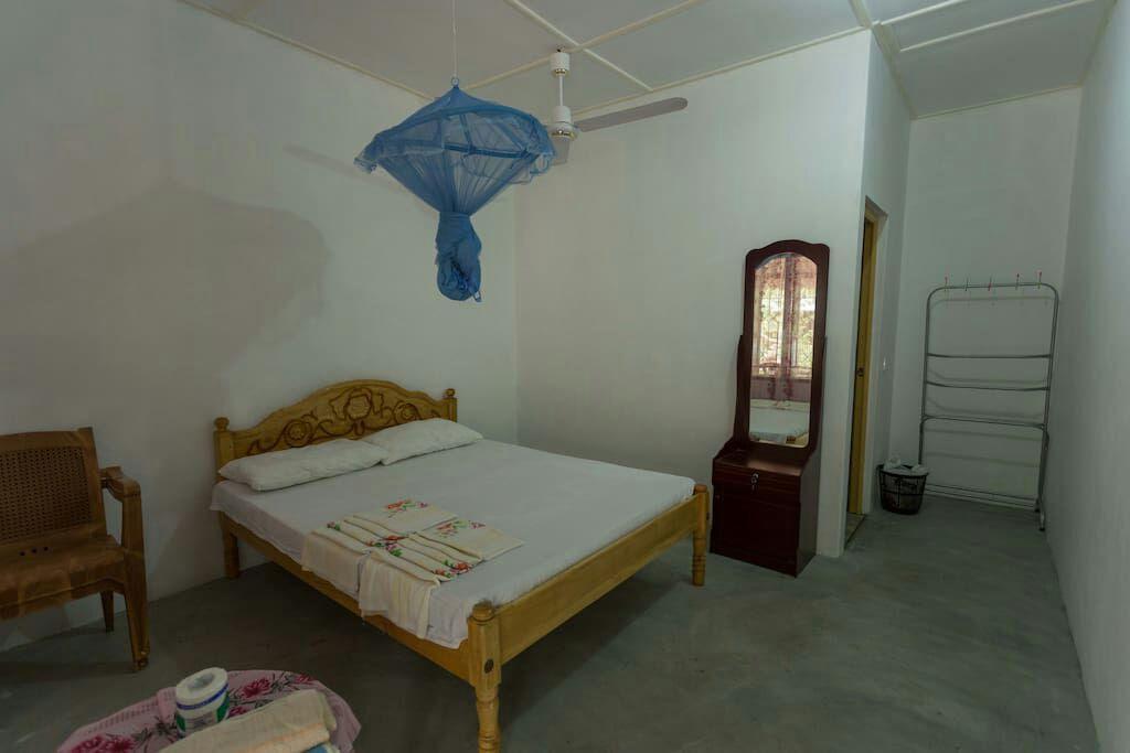 Theepan'S Home Nilaveli Ngoại thất bức ảnh