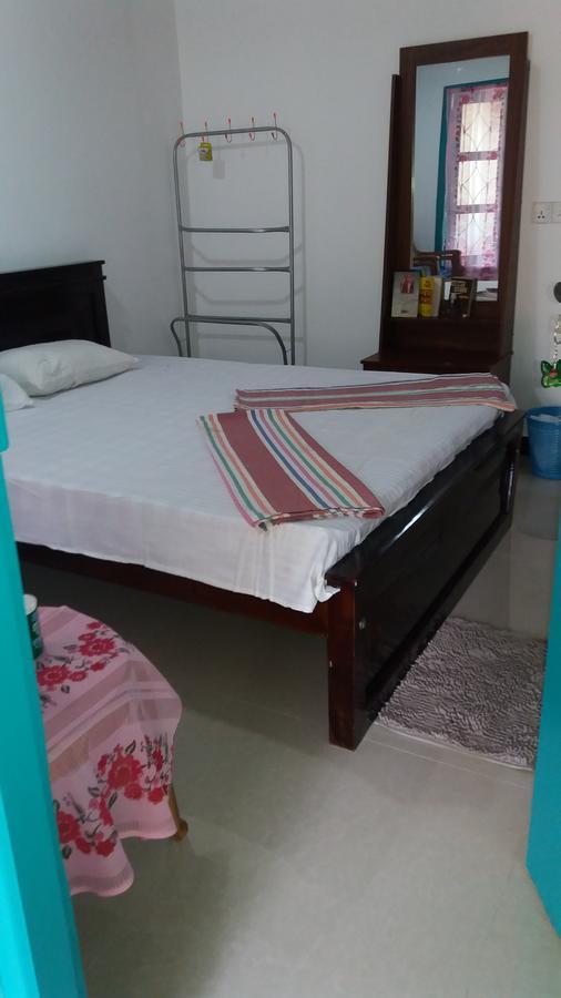 Theepan'S Home Nilaveli Ngoại thất bức ảnh