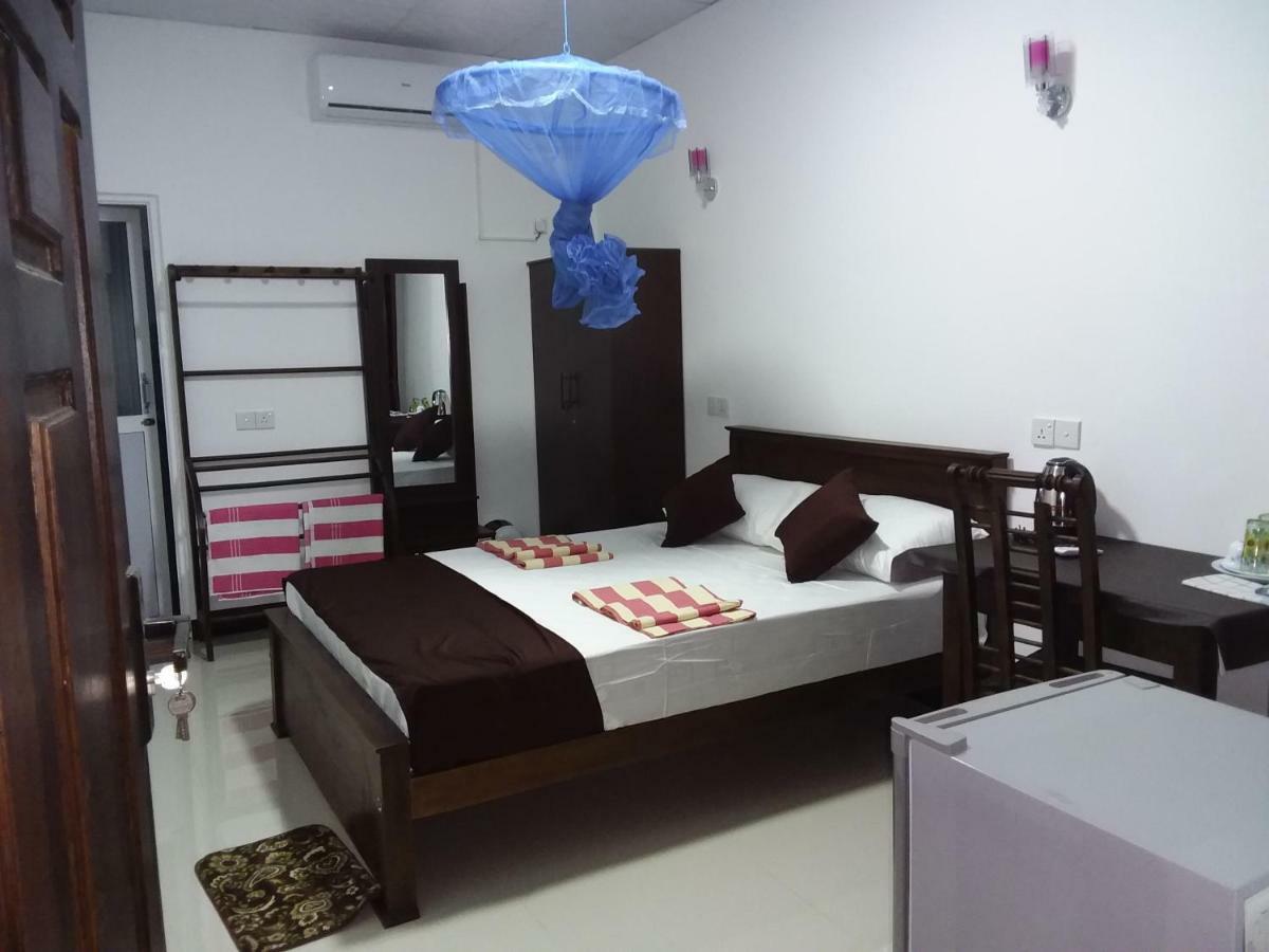 Theepan'S Home Nilaveli Ngoại thất bức ảnh