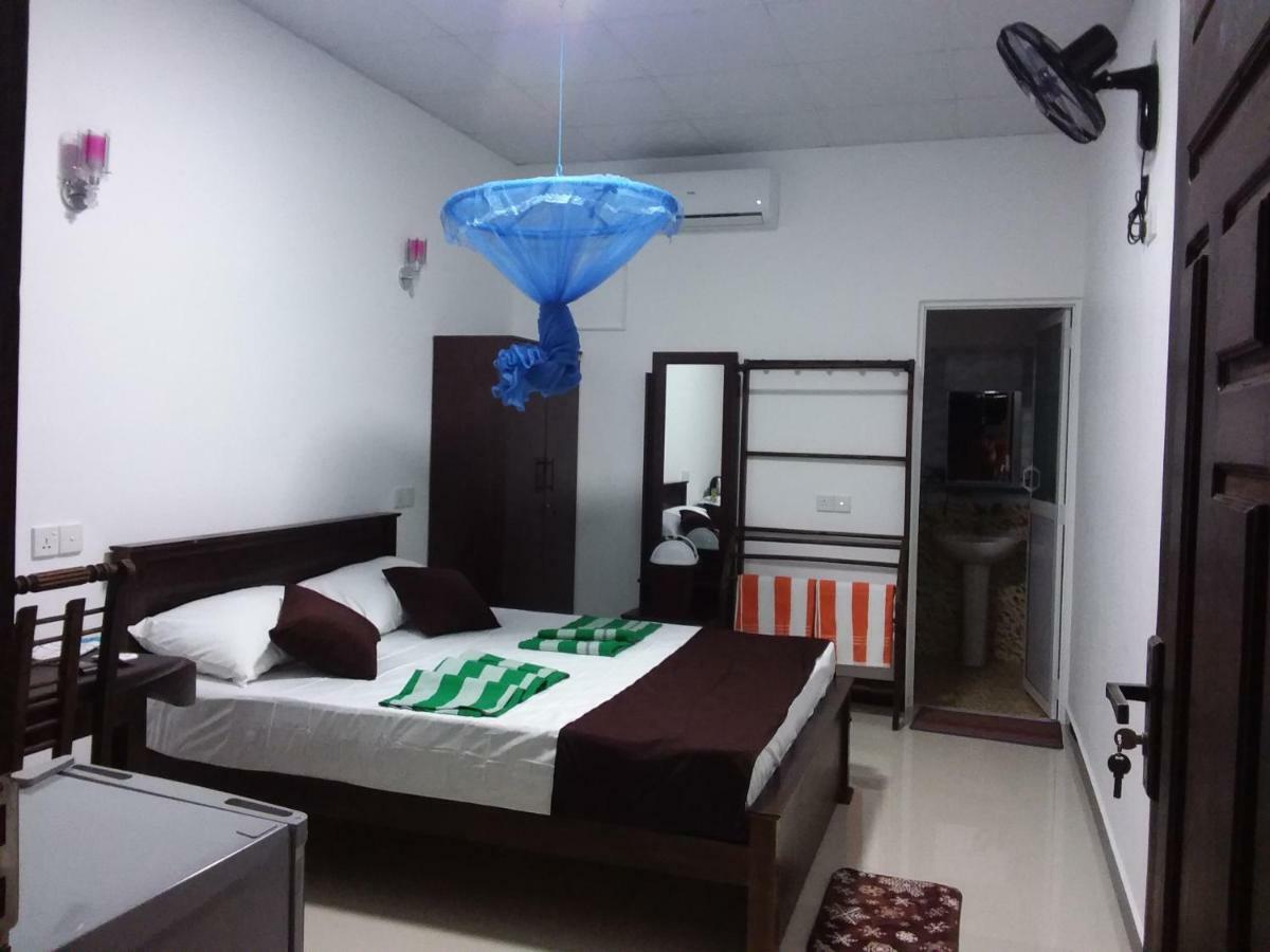 Theepan'S Home Nilaveli Ngoại thất bức ảnh