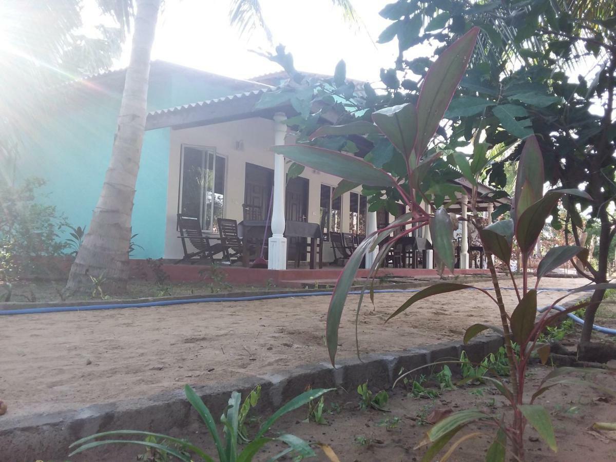 Theepan'S Home Nilaveli Ngoại thất bức ảnh