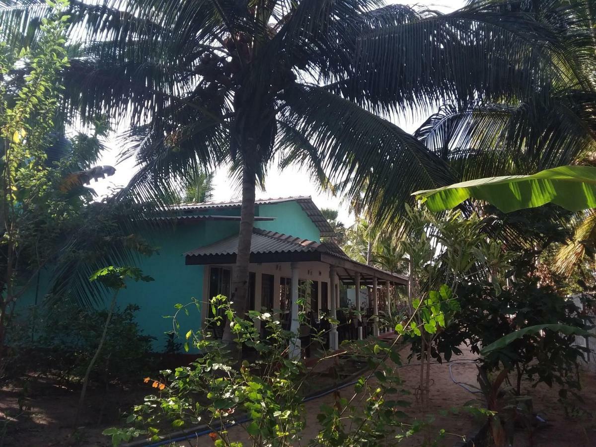 Theepan'S Home Nilaveli Ngoại thất bức ảnh